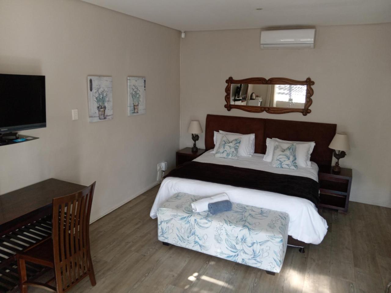 Bed and Breakfast Urban Manor Port Elizabeth Esterno foto