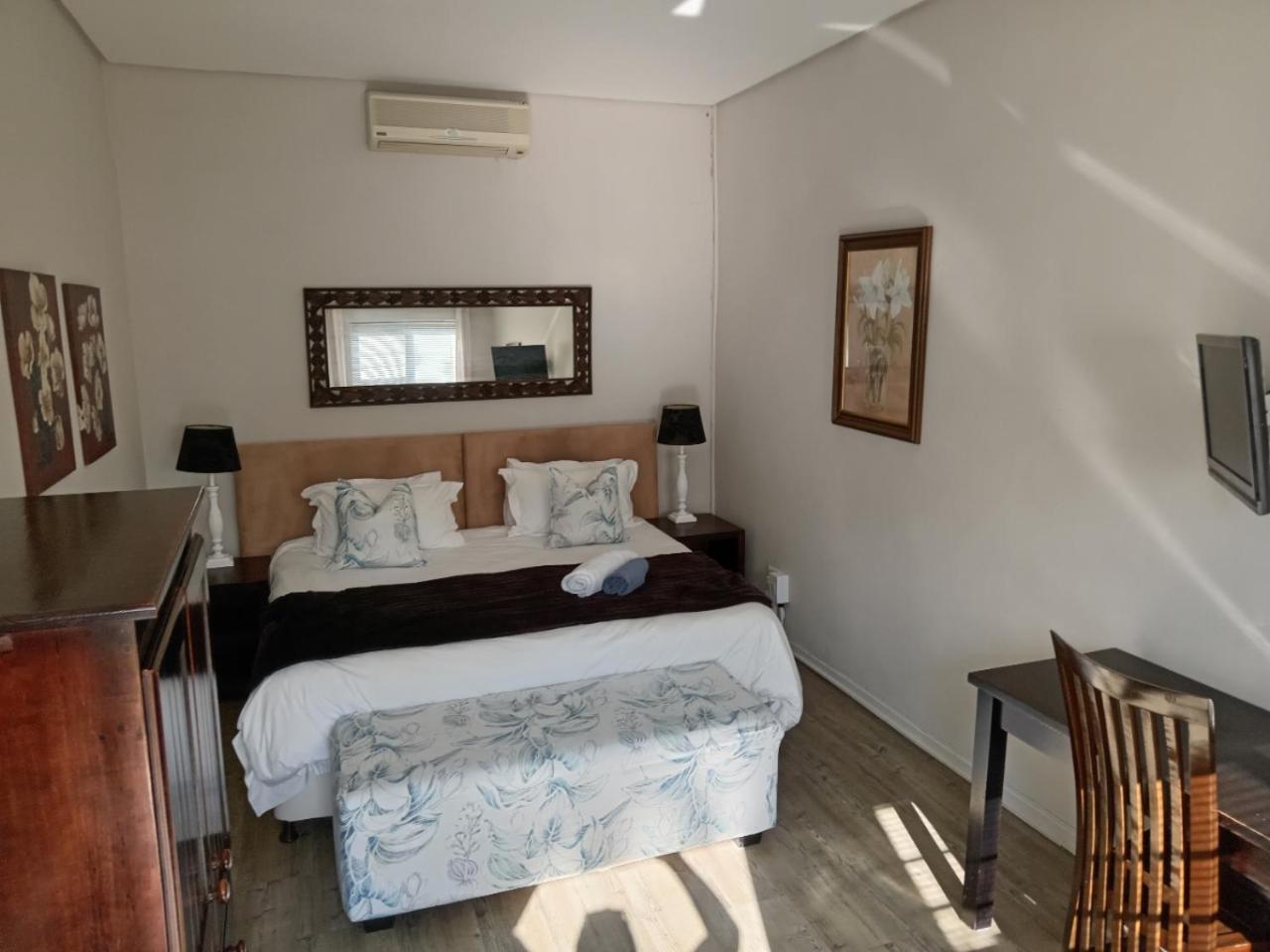 Bed and Breakfast Urban Manor Port Elizabeth Esterno foto