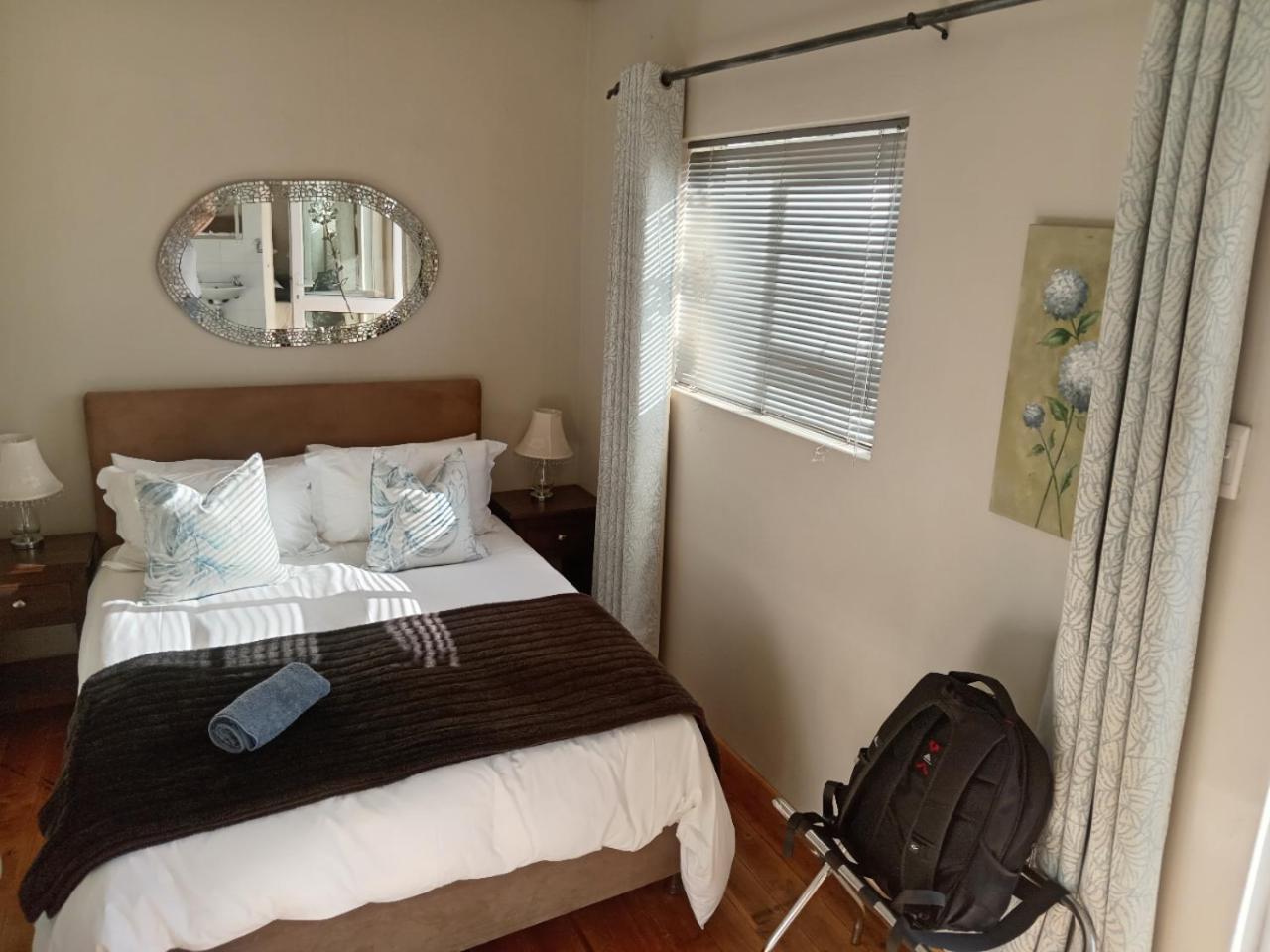 Bed and Breakfast Urban Manor Port Elizabeth Esterno foto