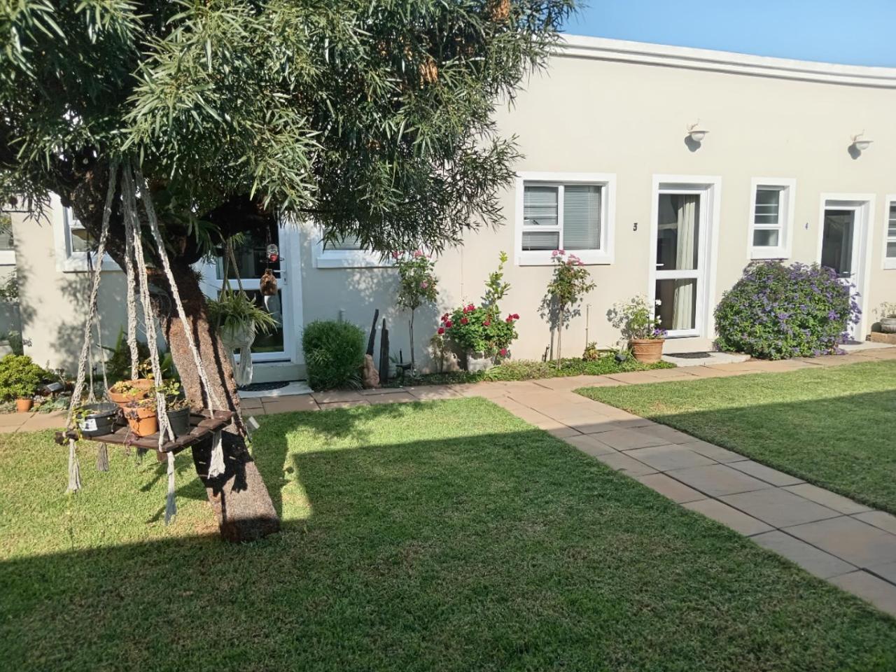 Bed and Breakfast Urban Manor Port Elizabeth Esterno foto